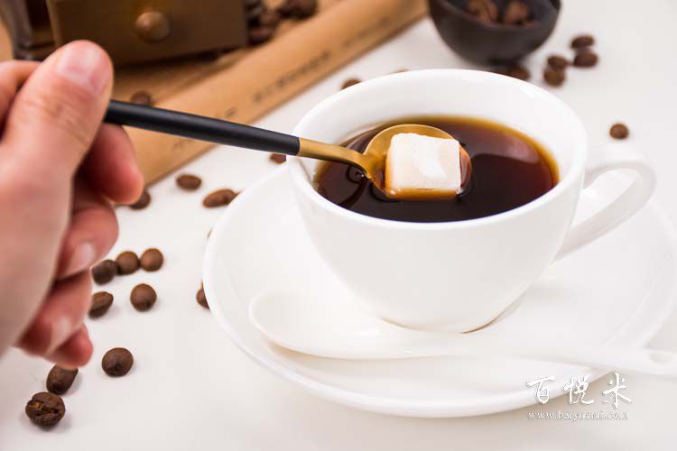 每天一杯咖啡身体会有什么变化？研究发现或会增加慢性肾病风险